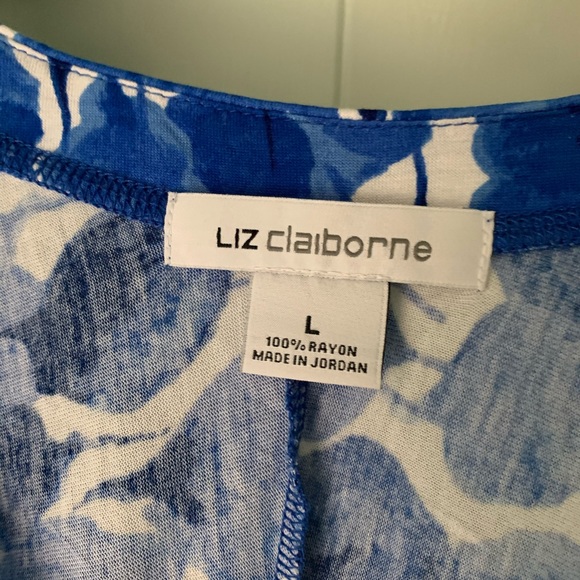 Blouse - Picture 2 of 3